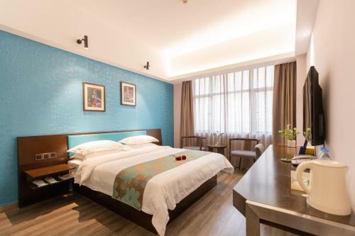 New Century Hotel