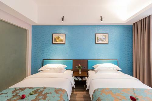 New Century Hotel