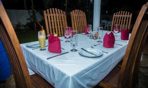 Hostal Sanda Hiru Villa