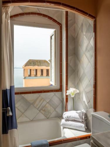 Apartamento Vistalmar Puerto Sherry - John Harvey & Sons