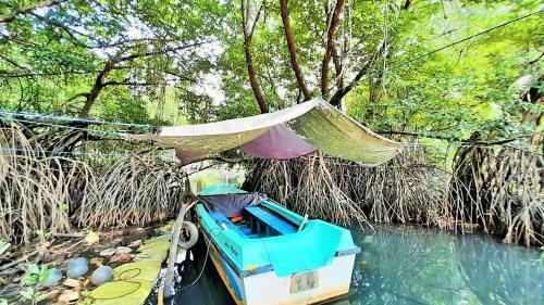 Bed & Breakfast Dilu River Villa