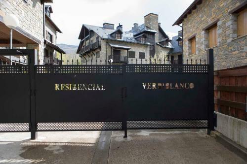 Apartamento Berde - Verdiblanco 1b, Duplex R�stico Y Madera