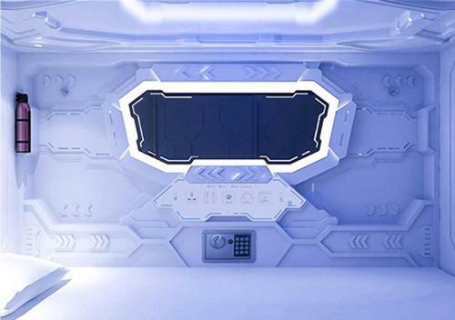 Capsule24