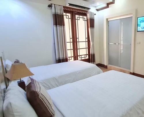 Luxury Hotel