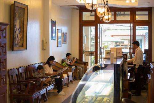 Mali Namphu Hotel