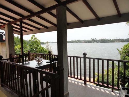 Bed & Breakfast Sapara River Guest