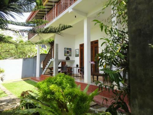 Bed & Breakfast Sapara River Guest