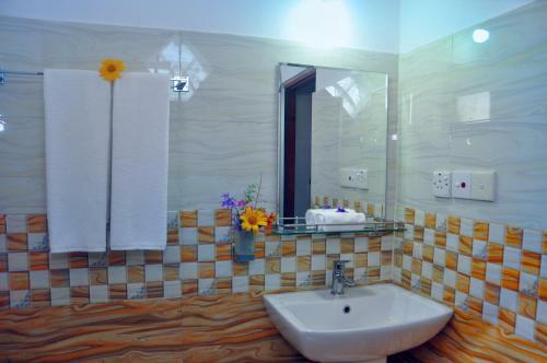 Hostal Senero House