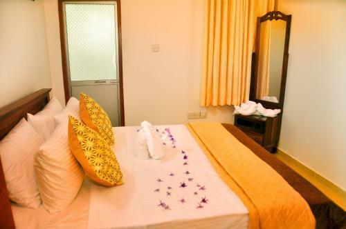 Hostal Senero House