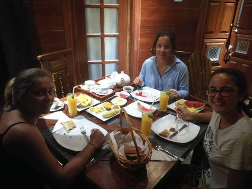 Hostal Thara Cabana