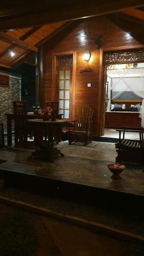 Hostal Thara Cabana