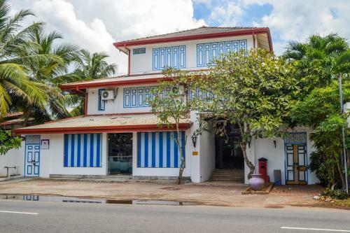 Hotel Apex Blue Bentota