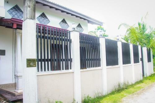 Hostal Pansilu Villa
