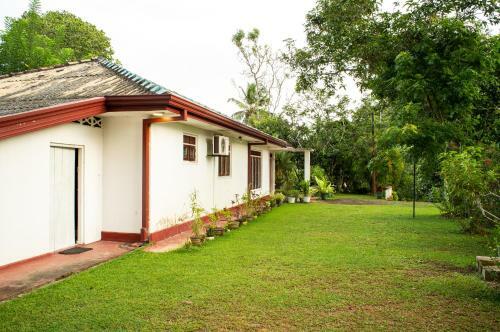 Manawathu River Villa Bentota