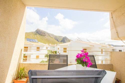 Beautiful Apartment Recently Renovated With Wifi And A C