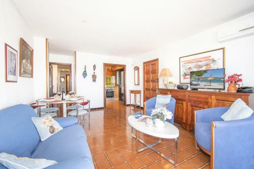 Beachfront Apartment Veronica