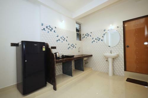 Hostal Hotel Galaxy Arambol