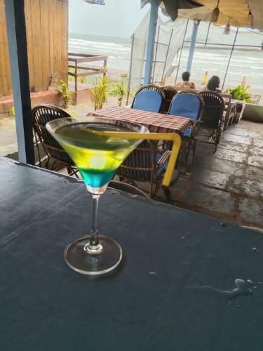 Hostal Sydney X Cafe & Beach Huts