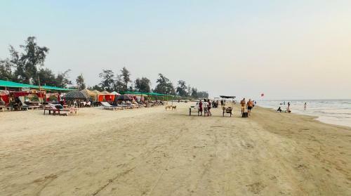 Hostal Samantha Inn Beach Resort