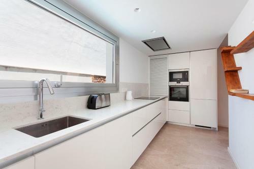 Apartamento La Gola Marga - Walk To Beach And Town
