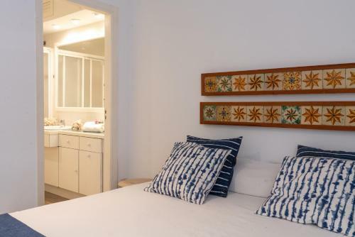 Apartments Port De Pollen�a