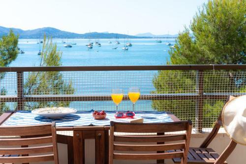 Apartments Port De Pollen�a
