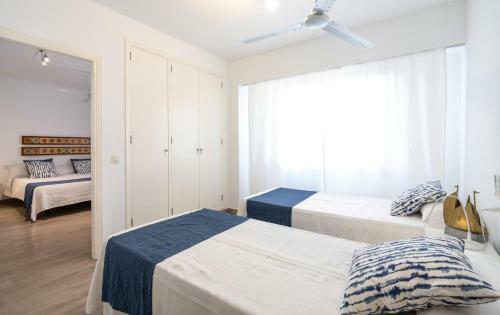 Apartments Port De Pollen�a