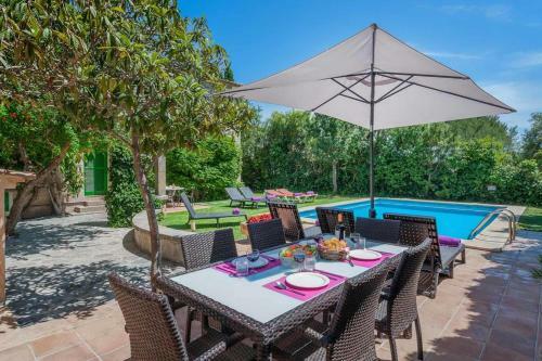Villa Puerto Pollen�a Con Piscina Privada