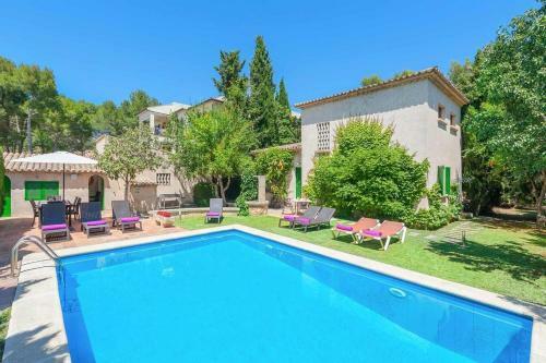 Villa Puerto Pollen�a Con Piscina Privada