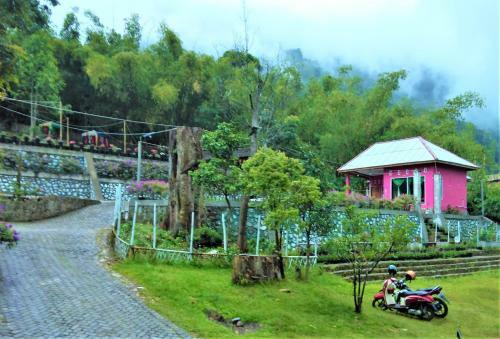 Hostal Penginapan Puncak Dp