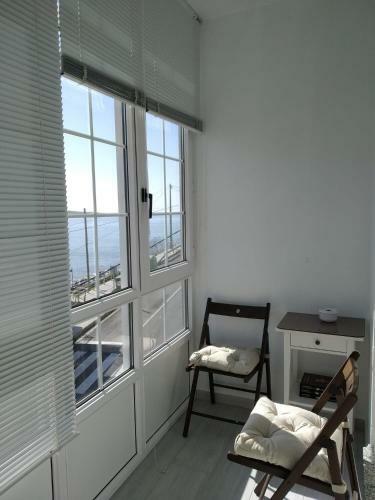 Apartamento Area Pequena �zaro 2
