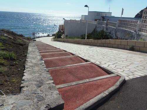 Apartamento Cerca Del Mar Bajo A