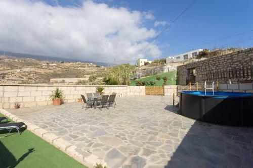 Casa Rural La Sombrera I With Pool