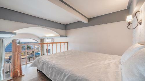 White Beach Pension