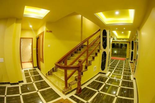 Albergue Om Gaura Hotel