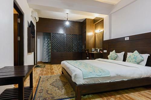Hotel Jal Mahal