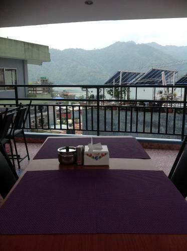 Hotel Direction Pokhara