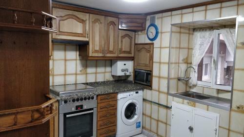Casa Familiar Con Barbacoa