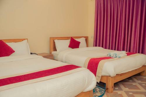 Hotel Pacific