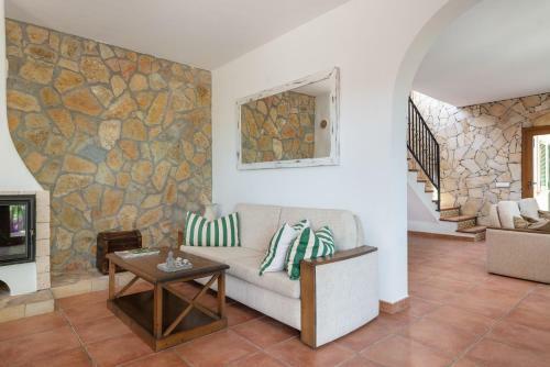 New! Villa Es Puig With Pool, Bbq, Wifi
