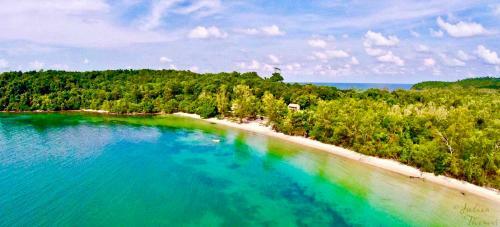 Albergue Preahatith Island