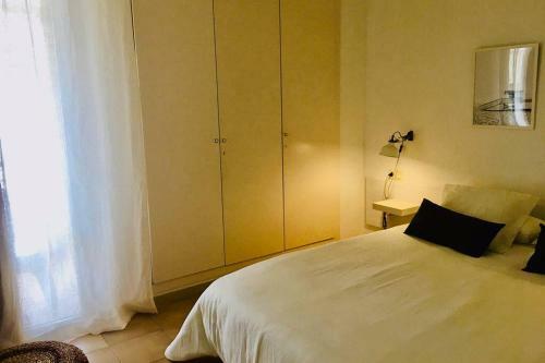 Apartamento En Zona Tranquila