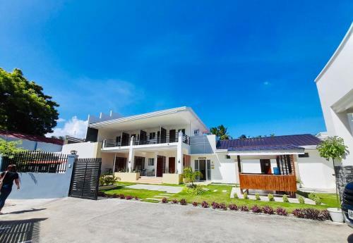 Hostal Maykenn Beach