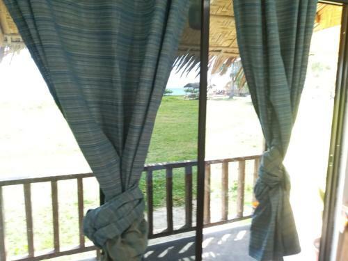 Hotel Hutkins Beach