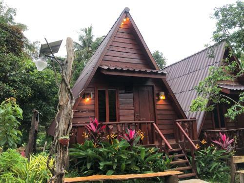 Hostal Mondulkiri Pizza Bungalows