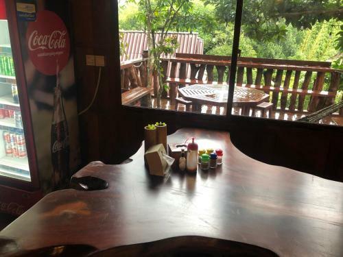 Hostal Mondulkiri Pizza Bungalows