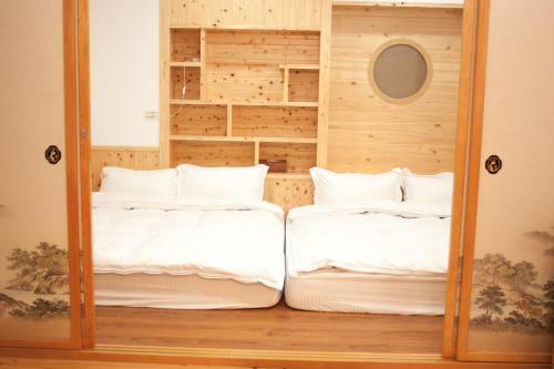 Yellow Mountain Homestay