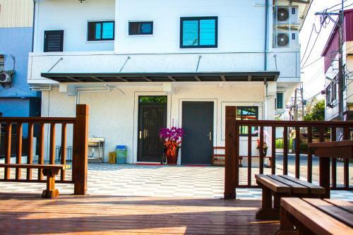 Yellow Mountain Homestay