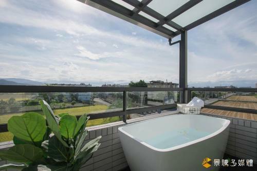 M2 Villa