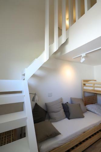 Dongshan Yi Hostel